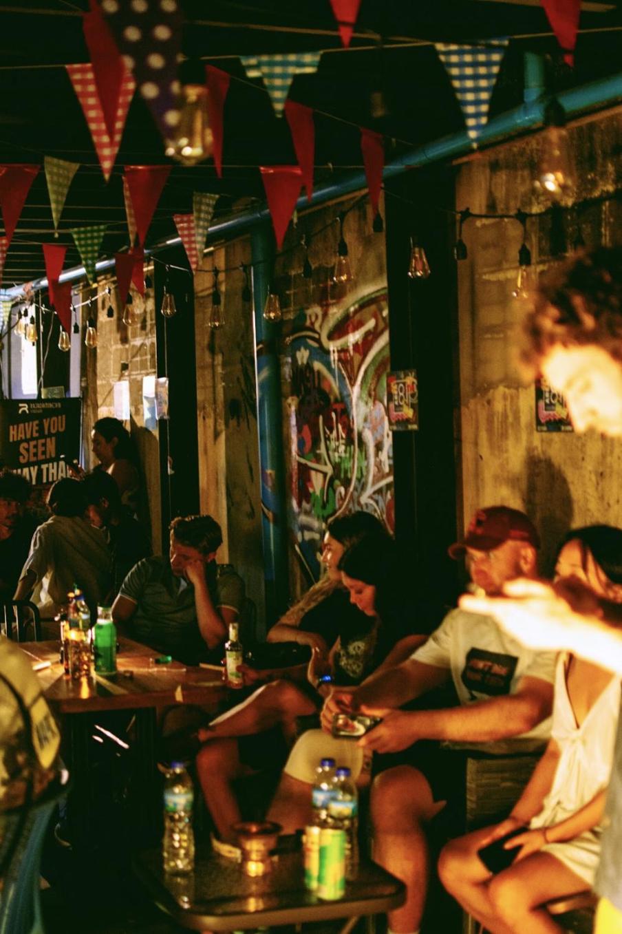 Area81 Hideout Hostel Bangkok Esterno foto